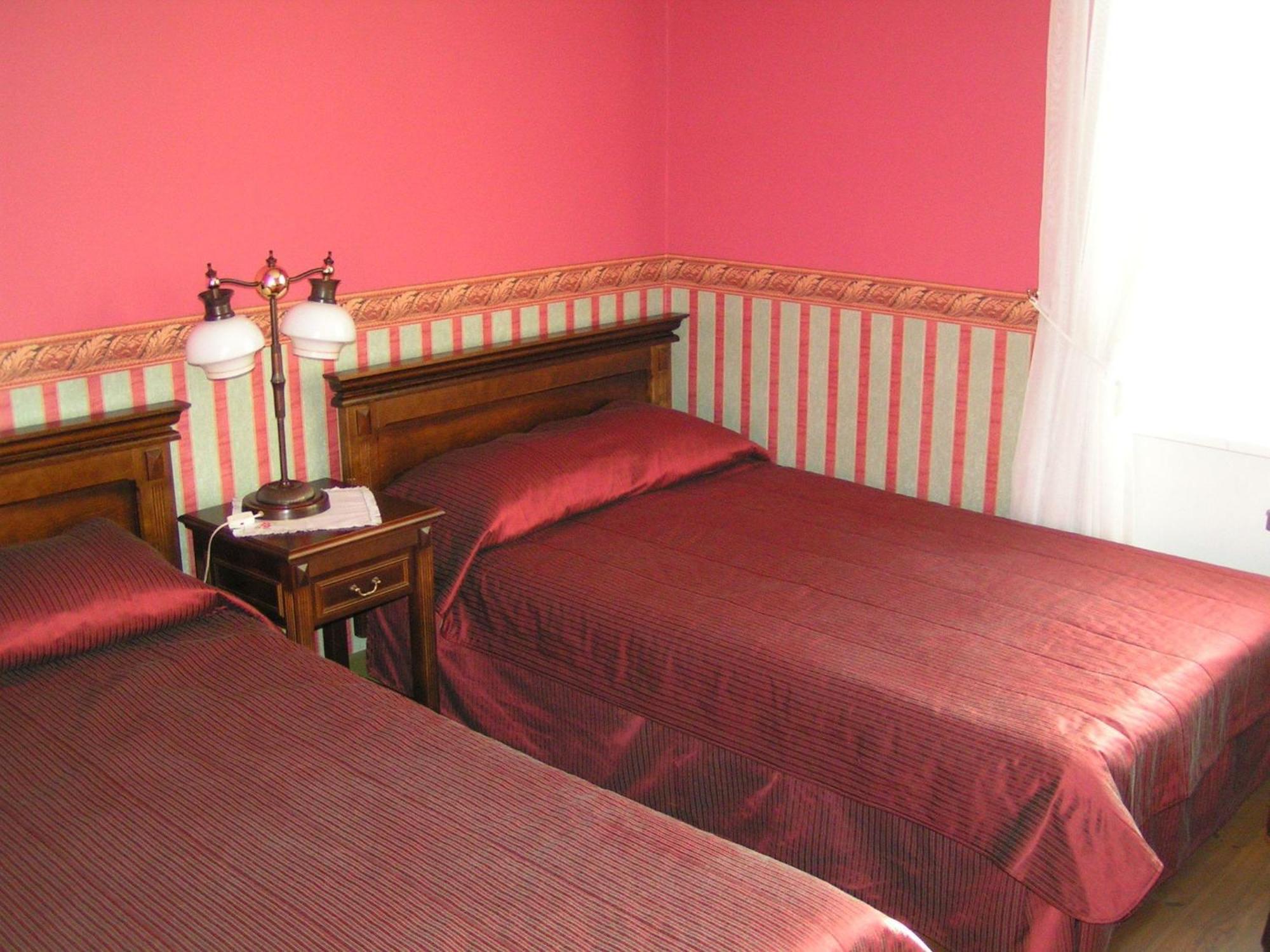 Birinu Pils Hotel Bīriņi Bagian luar foto
